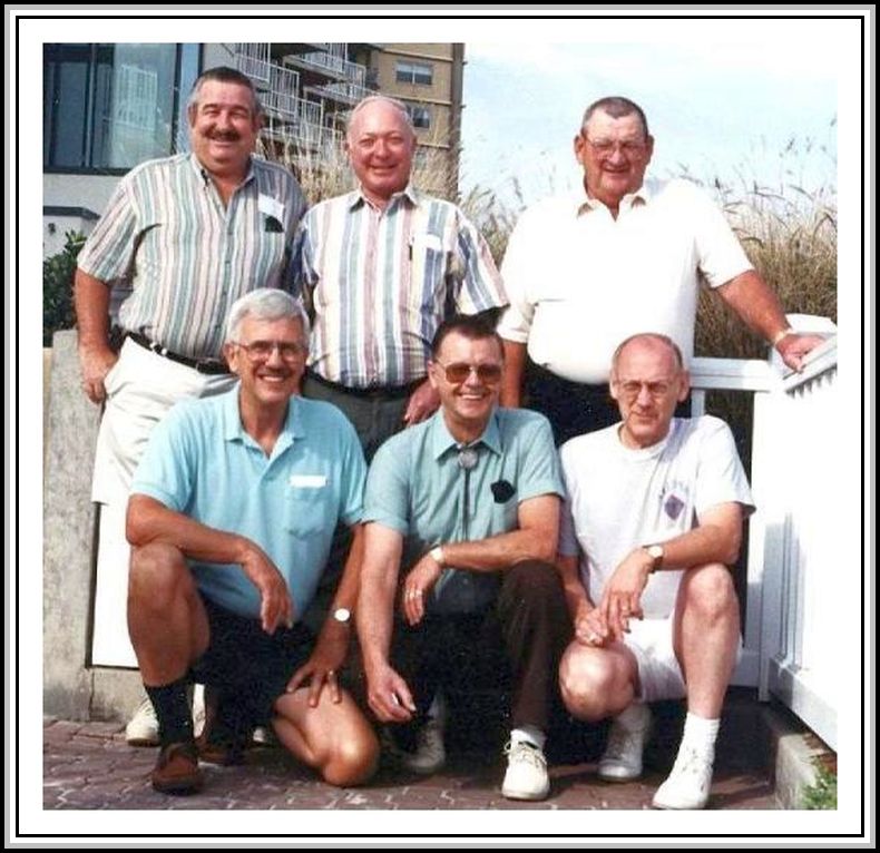 photograph of DER Shipmates attending 1995 SAVAGE reunion 